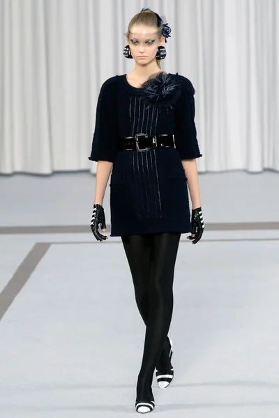 Look 9